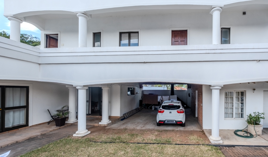 4 Bedroom Property for Sale in Durban North KwaZulu-Natal