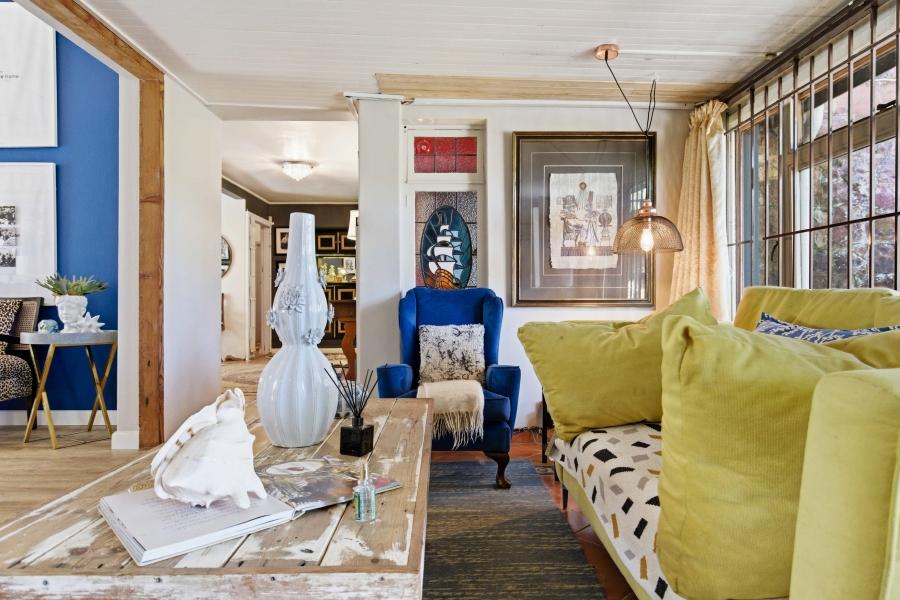5 Bedroom Property for Sale in Kloof KwaZulu-Natal