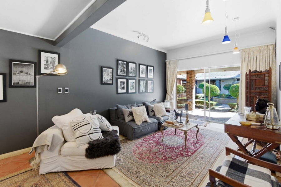 5 Bedroom Property for Sale in Kloof KwaZulu-Natal