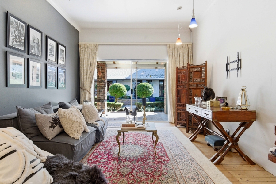 5 Bedroom Property for Sale in Kloof KwaZulu-Natal