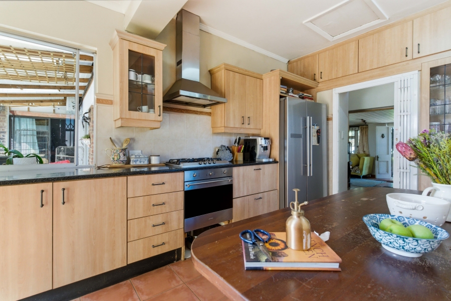 5 Bedroom Property for Sale in Kloof KwaZulu-Natal