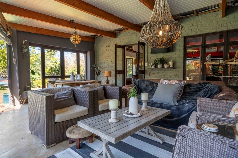 5 Bedroom Property for Sale in Kloof KwaZulu-Natal