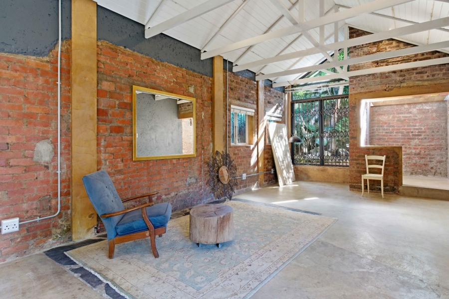 5 Bedroom Property for Sale in Kloof KwaZulu-Natal