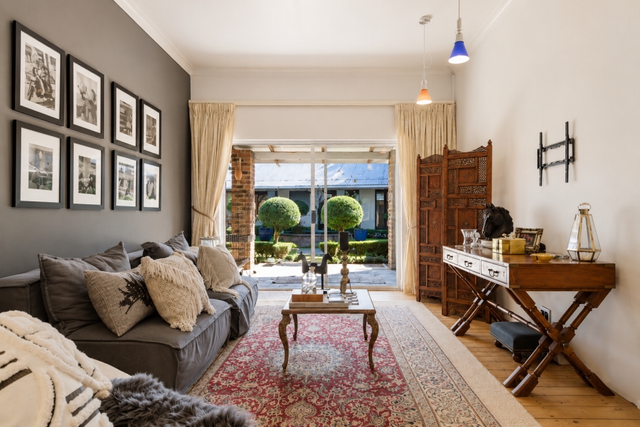 5 Bedroom Property for Sale in Kloof KwaZulu-Natal