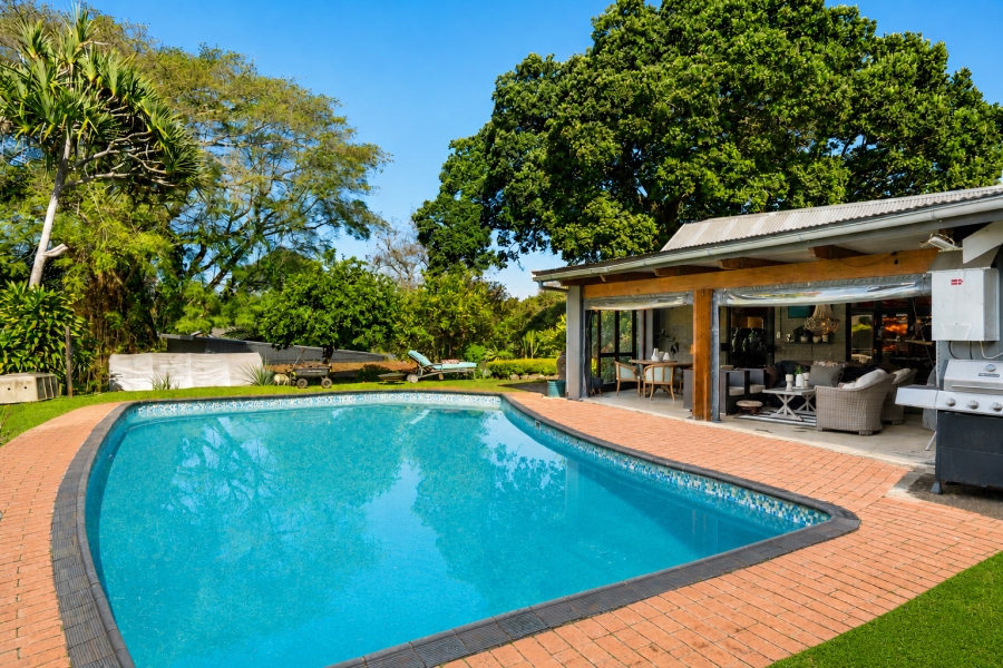 5 Bedroom Property for Sale in Kloof KwaZulu-Natal