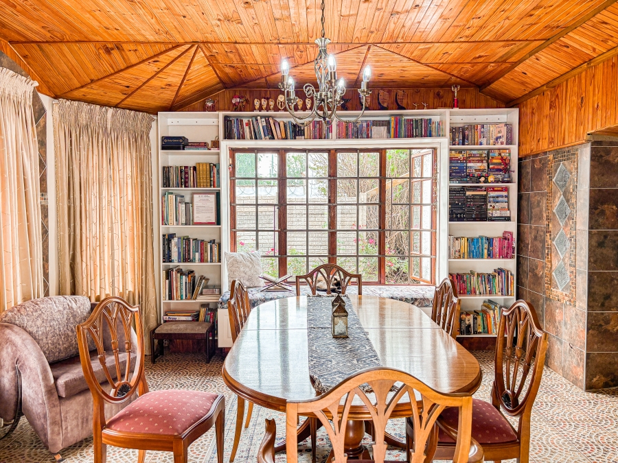 3 Bedroom Property for Sale in Manor KwaZulu-Natal