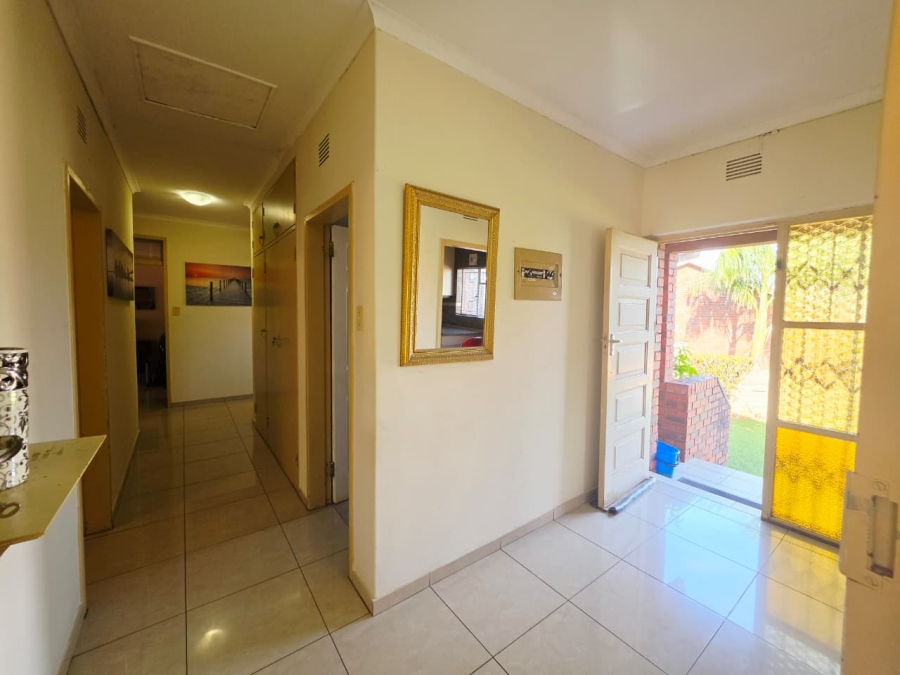 3 Bedroom Property for Sale in Richem KwaZulu-Natal