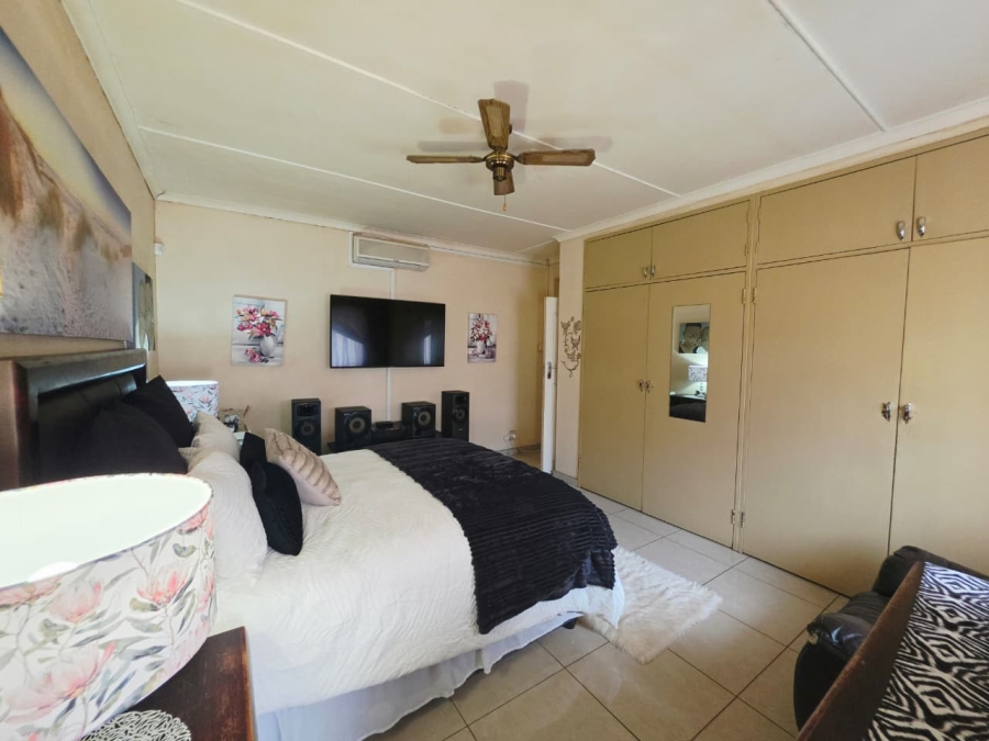 3 Bedroom Property for Sale in Richem KwaZulu-Natal
