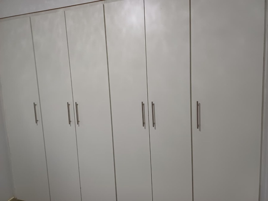2 Bedroom Property for Sale in Empangeni Central KwaZulu-Natal