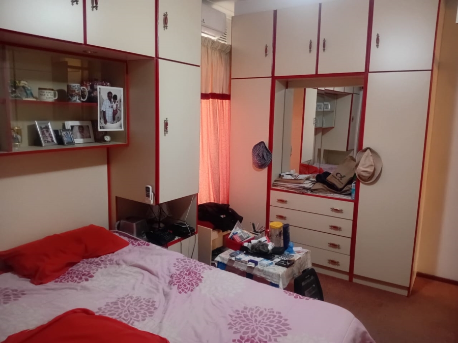 4 Bedroom Property for Sale in Isipingo Hills KwaZulu-Natal