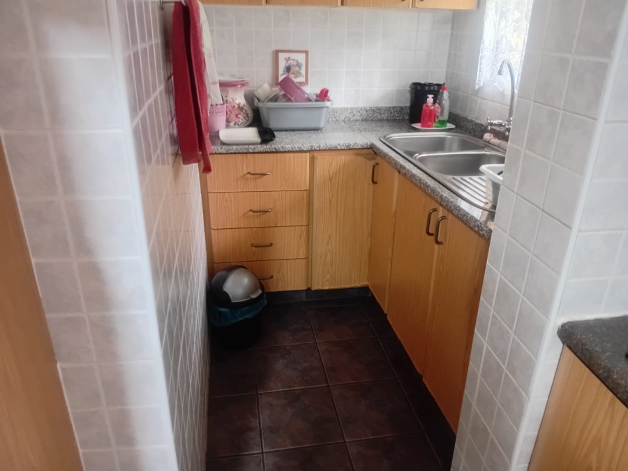 5 Bedroom Property for Sale in Isipingo Hills KwaZulu-Natal