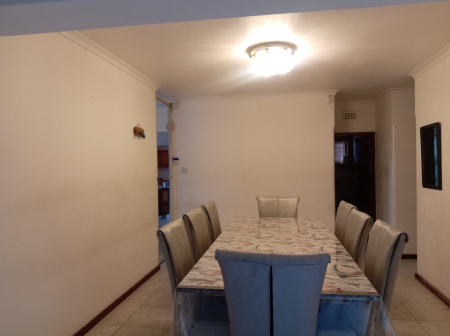 5 Bedroom Property for Sale in Isipingo Hills KwaZulu-Natal