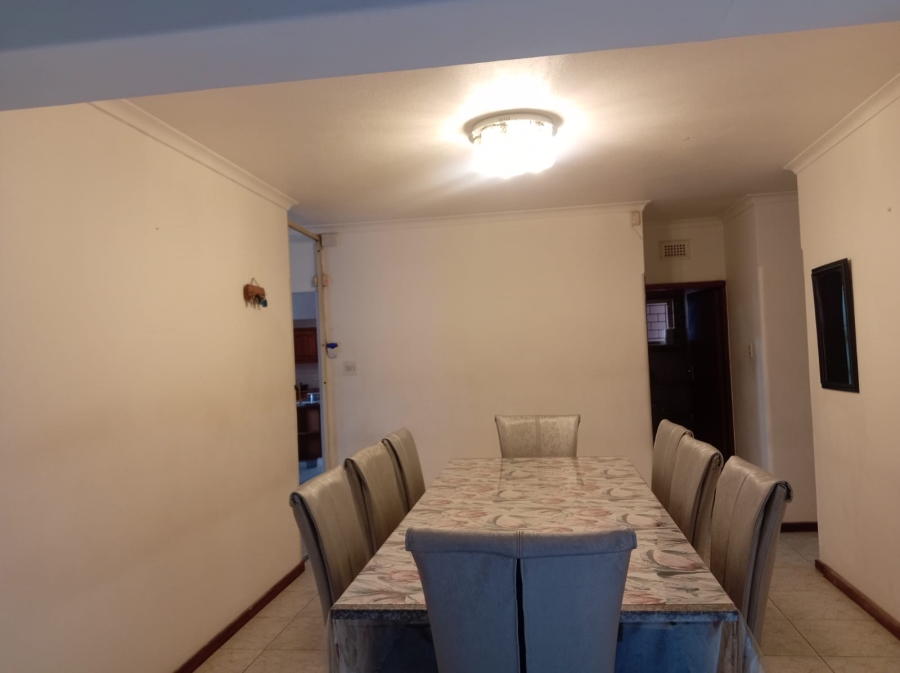 5 Bedroom Property for Sale in Isipingo Hills KwaZulu-Natal