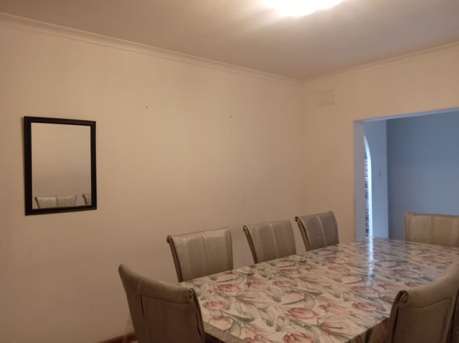 5 Bedroom Property for Sale in Isipingo Hills KwaZulu-Natal