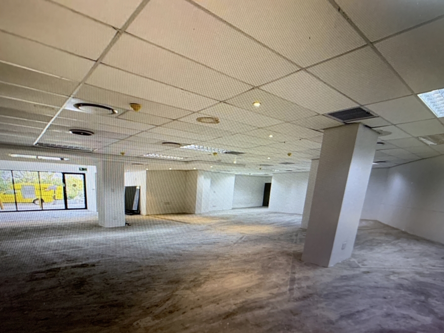 To Let Commercial Property for Rent in La Lucia Ridge KwaZulu-Natal