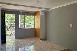 1 Bedroom Property for Sale in Scottsville KwaZulu-Natal
