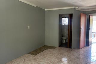 1 Bedroom Property for Sale in Scottsville KwaZulu-Natal