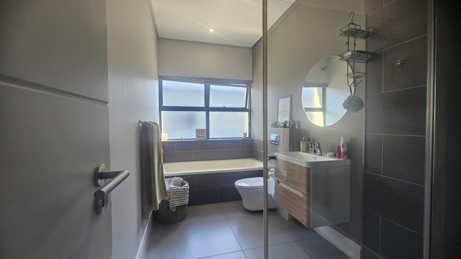 3 Bedroom Property for Sale in Palm Lakes Estate KwaZulu-Natal