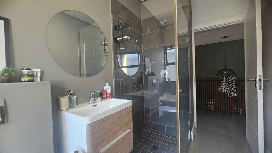 3 Bedroom Property for Sale in Palm Lakes Estate KwaZulu-Natal