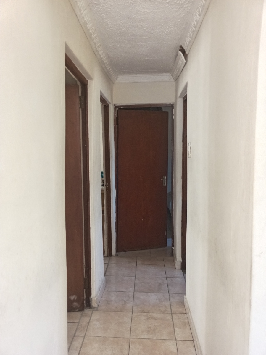 3 Bedroom Property for Sale in Lovu KwaZulu-Natal