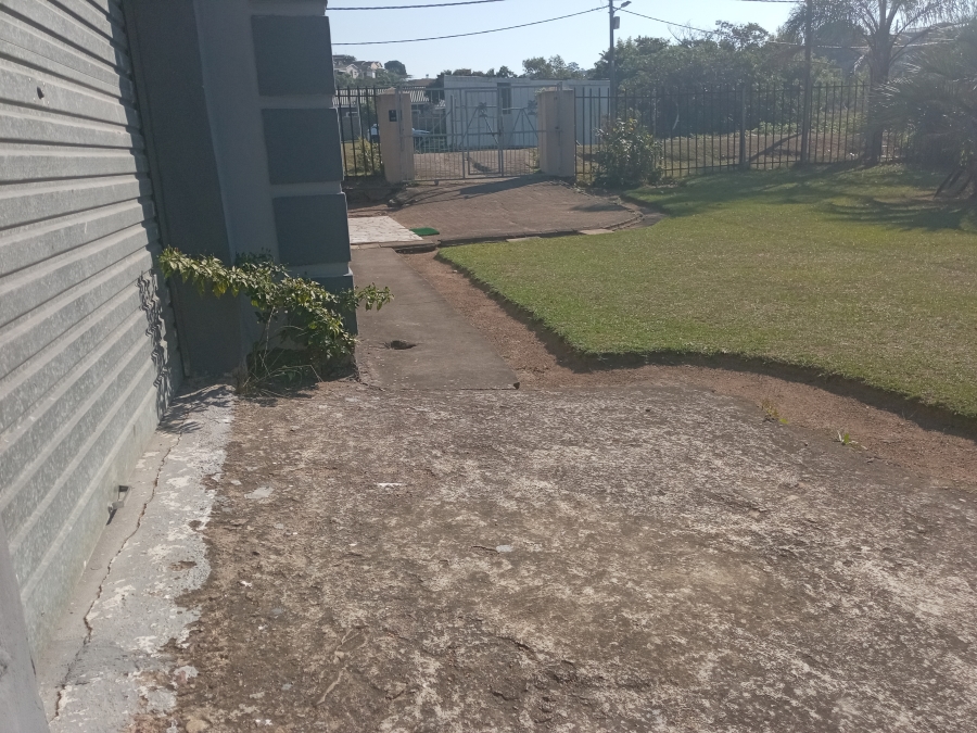 3 Bedroom Property for Sale in Lovu KwaZulu-Natal