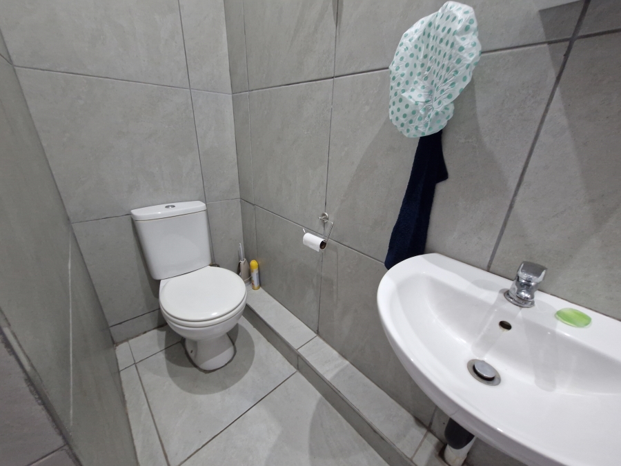To Let 3 Bedroom Property for Rent in Dawncrest KwaZulu-Natal