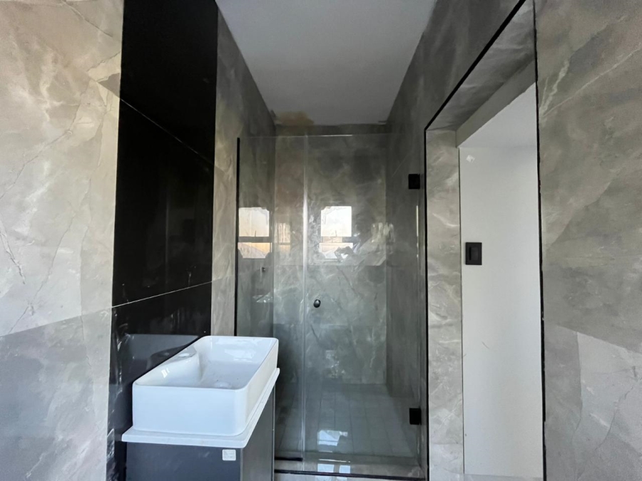 2 Bedroom Property for Sale in Escombe KwaZulu-Natal