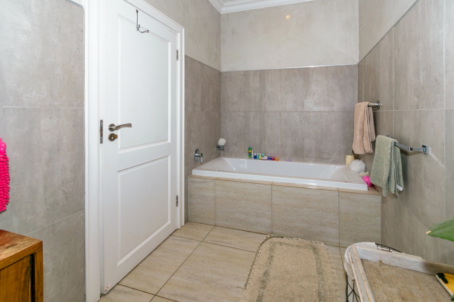 4 Bedroom Property for Sale in Umhlali Golf Estate KwaZulu-Natal