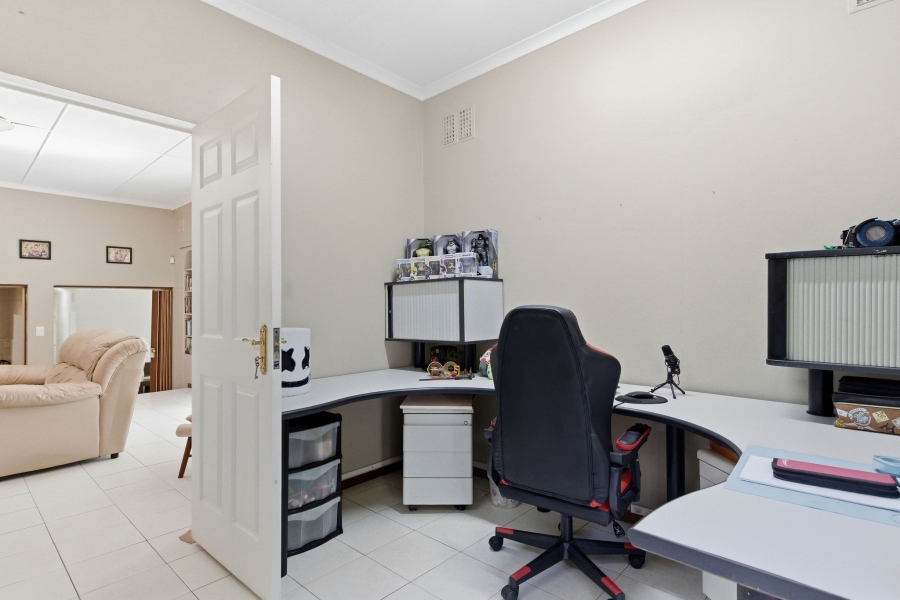 3 Bedroom Property for Sale in Widenham KwaZulu-Natal