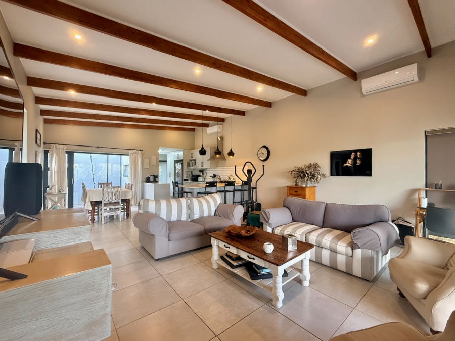 4 Bedroom Property for Sale in Palm Lakes Estate KwaZulu-Natal