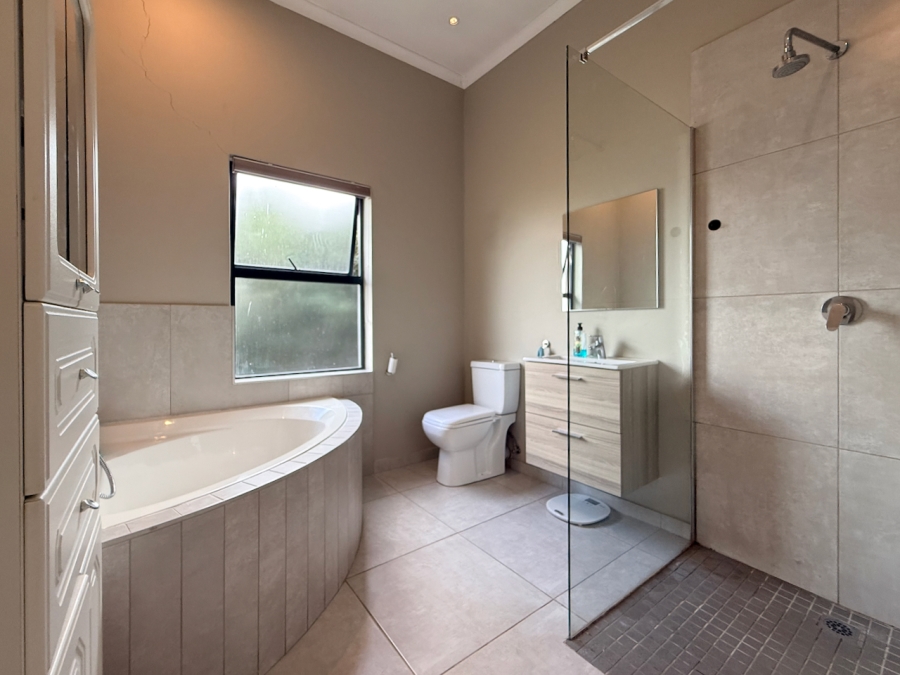 4 Bedroom Property for Sale in Palm Lakes Estate KwaZulu-Natal