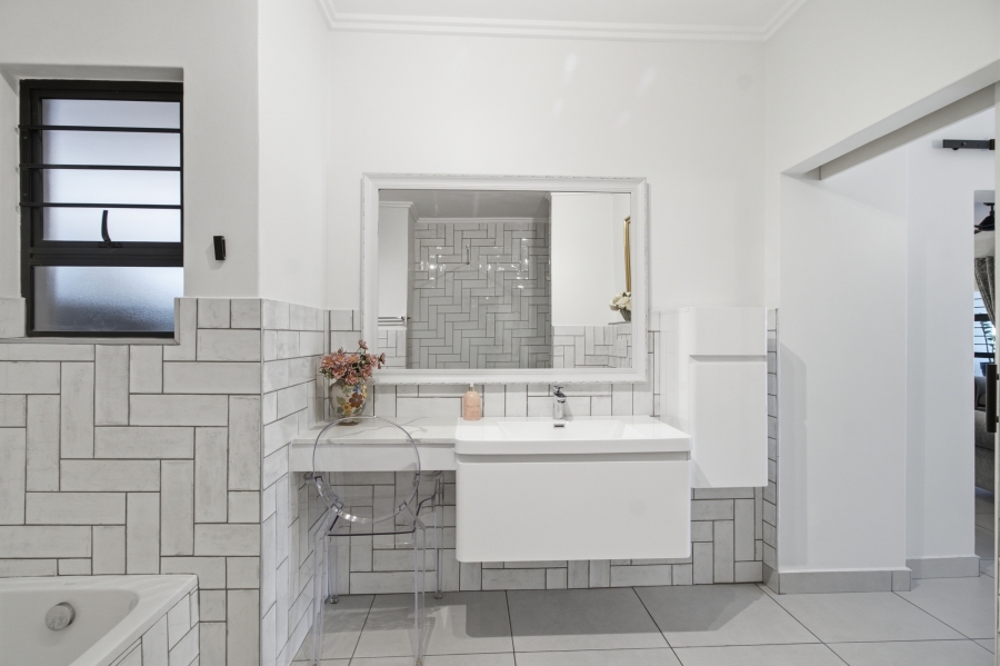 4 Bedroom Property for Sale in Palm Lakes Estate KwaZulu-Natal