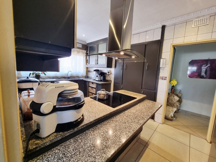 4 Bedroom Property for Sale in Grantham Park KwaZulu-Natal