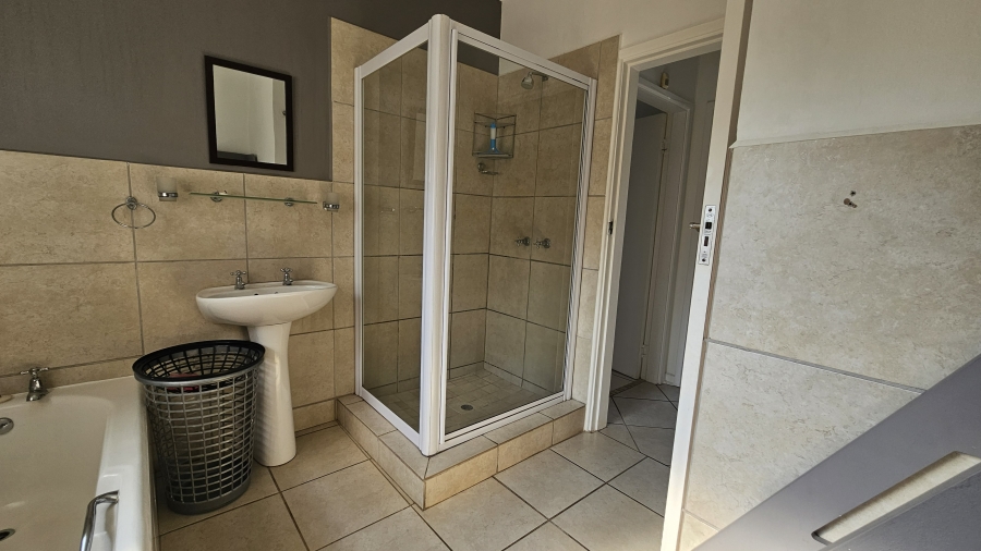 5 Bedroom Property for Sale in Ballito Central KwaZulu-Natal