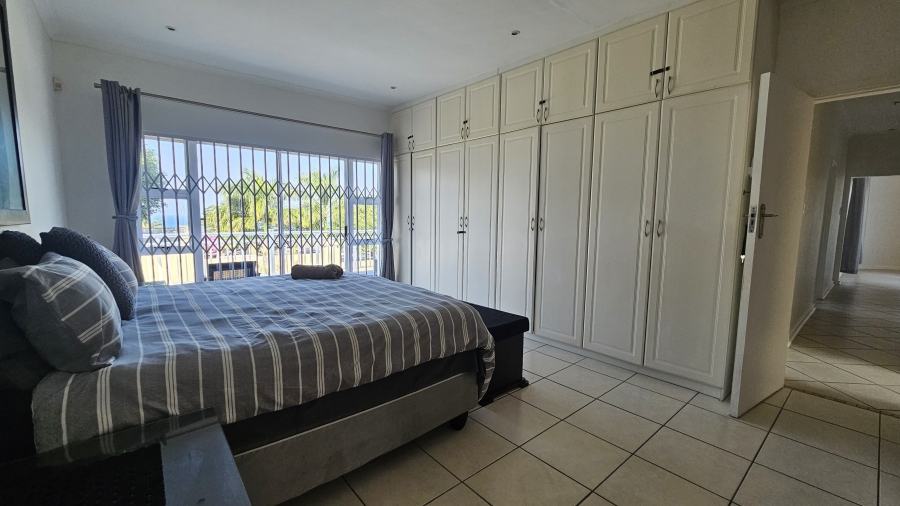 5 Bedroom Property for Sale in Ballito Central KwaZulu-Natal
