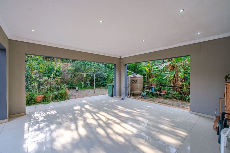 3 Bedroom Property for Sale in Westbrook KwaZulu-Natal