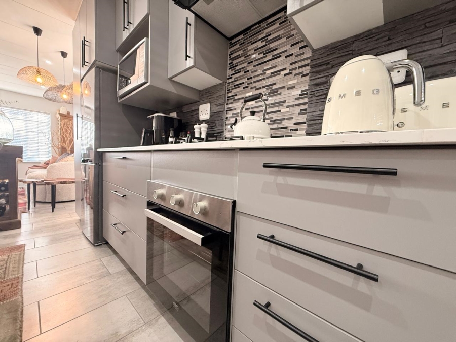 2 Bedroom Property for Sale in Newcastle KwaZulu-Natal