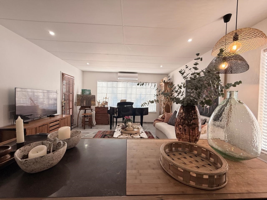 2 Bedroom Property for Sale in Newcastle KwaZulu-Natal