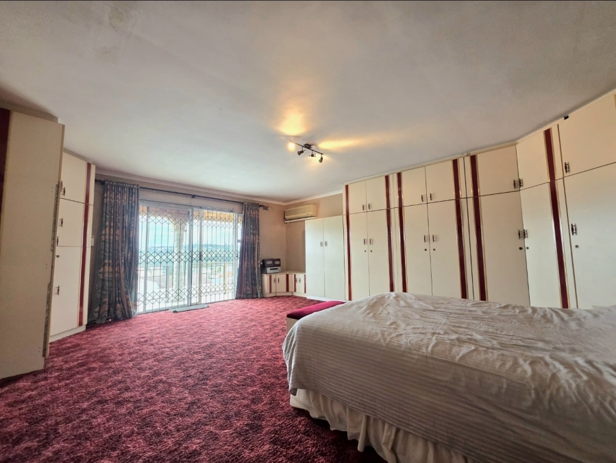 4 Bedroom Property for Sale in Lotus Park KwaZulu-Natal
