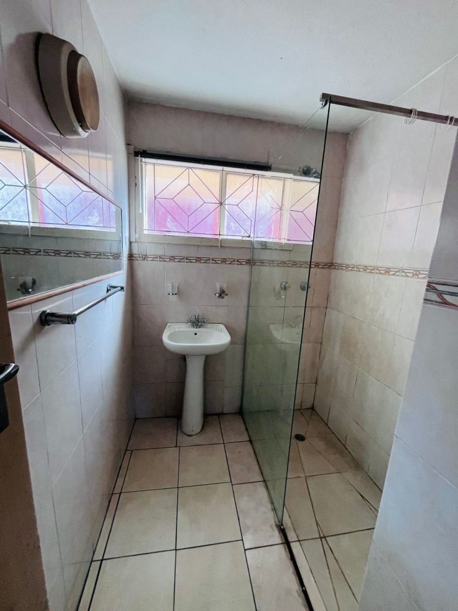 2 Bedroom Property for Sale in Austerville KwaZulu-Natal