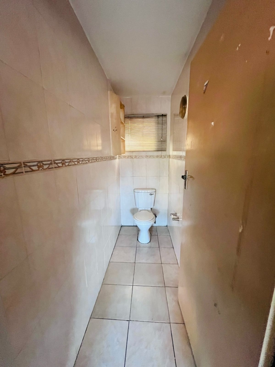 2 Bedroom Property for Sale in Austerville KwaZulu-Natal