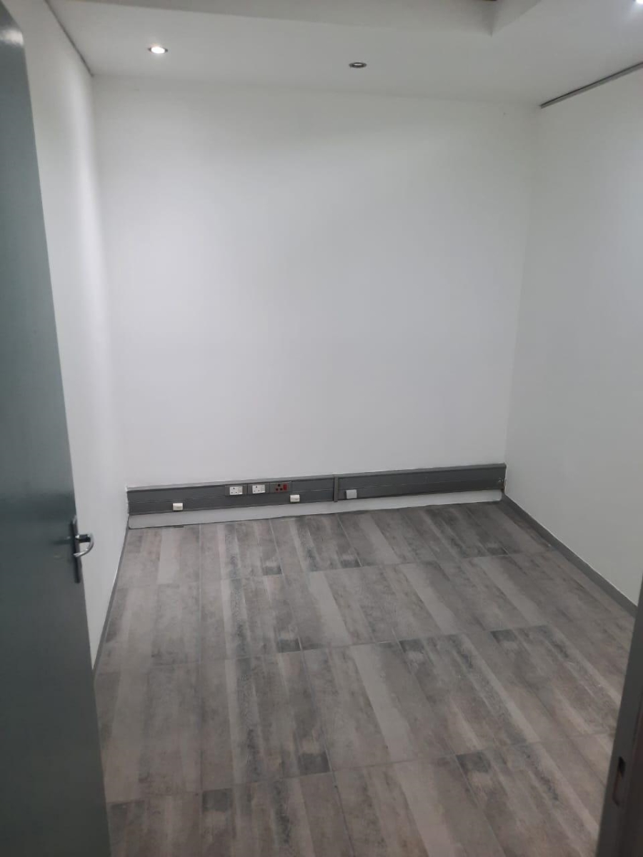 To Let Commercial Property for Rent in Umhlanga KwaZulu-Natal
