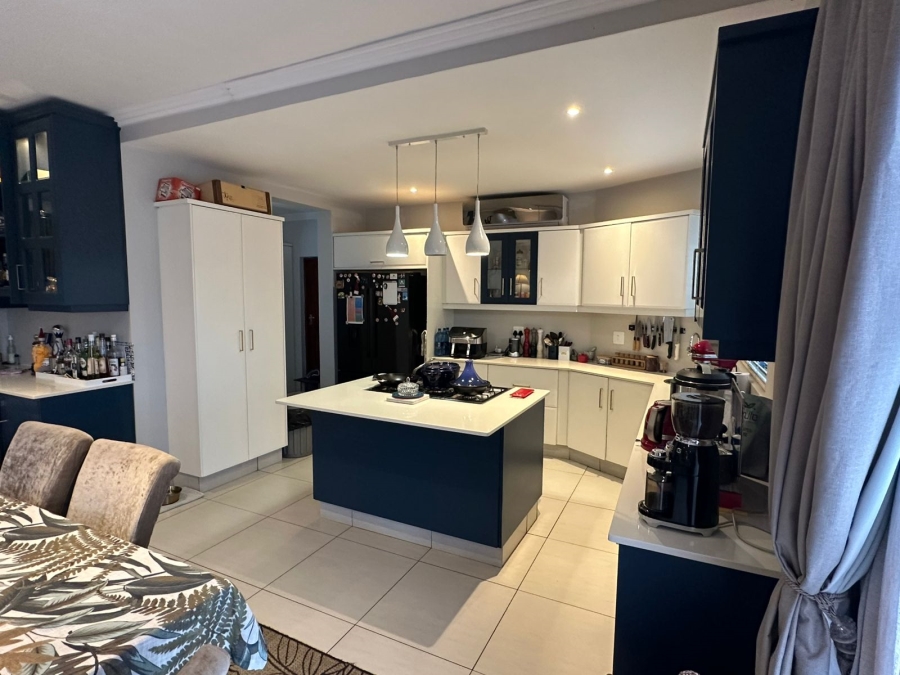 3 Bedroom Property for Sale in Palm Lakes Estate KwaZulu-Natal