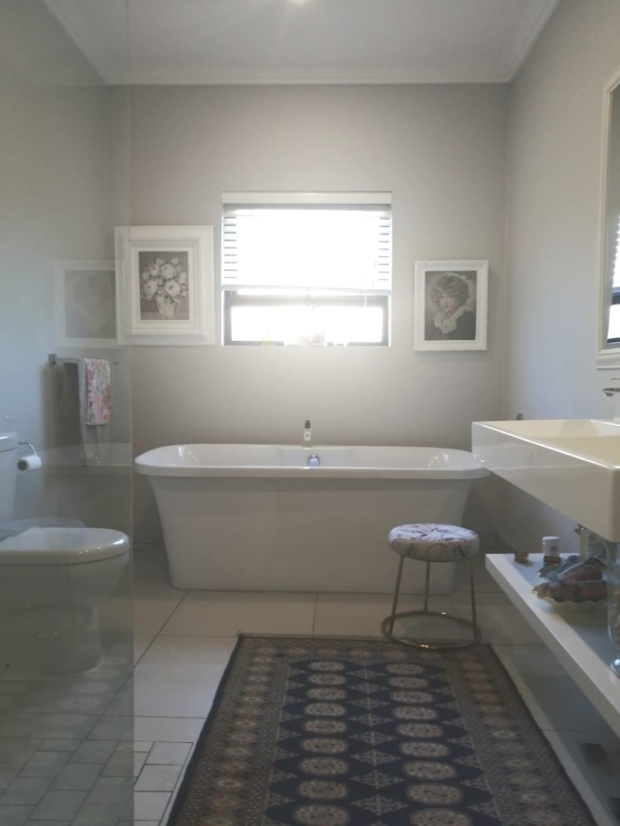 3 Bedroom Property for Sale in Palm Lakes Estate KwaZulu-Natal