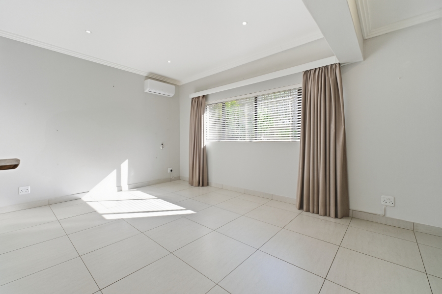 3 Bedroom Property for Sale in Palm Lakes Estate KwaZulu-Natal