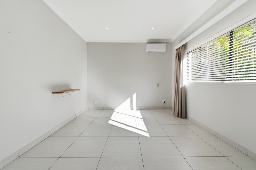 3 Bedroom Property for Sale in Palm Lakes Estate KwaZulu-Natal