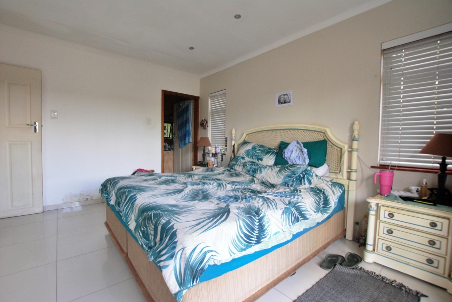 3 Bedroom Property for Sale in Scottburgh South KwaZulu-Natal