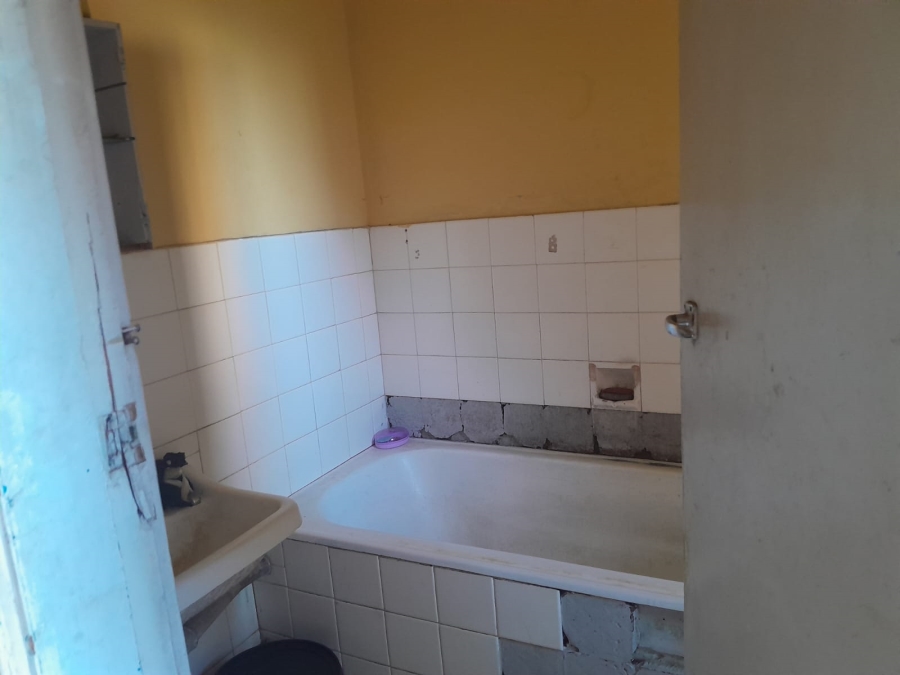 1 Bedroom Property for Sale in Durban Central KwaZulu-Natal