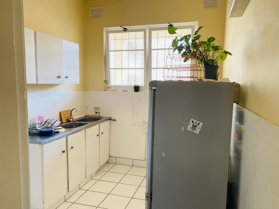 1 Bedroom Property for Sale in Essenwood KwaZulu-Natal