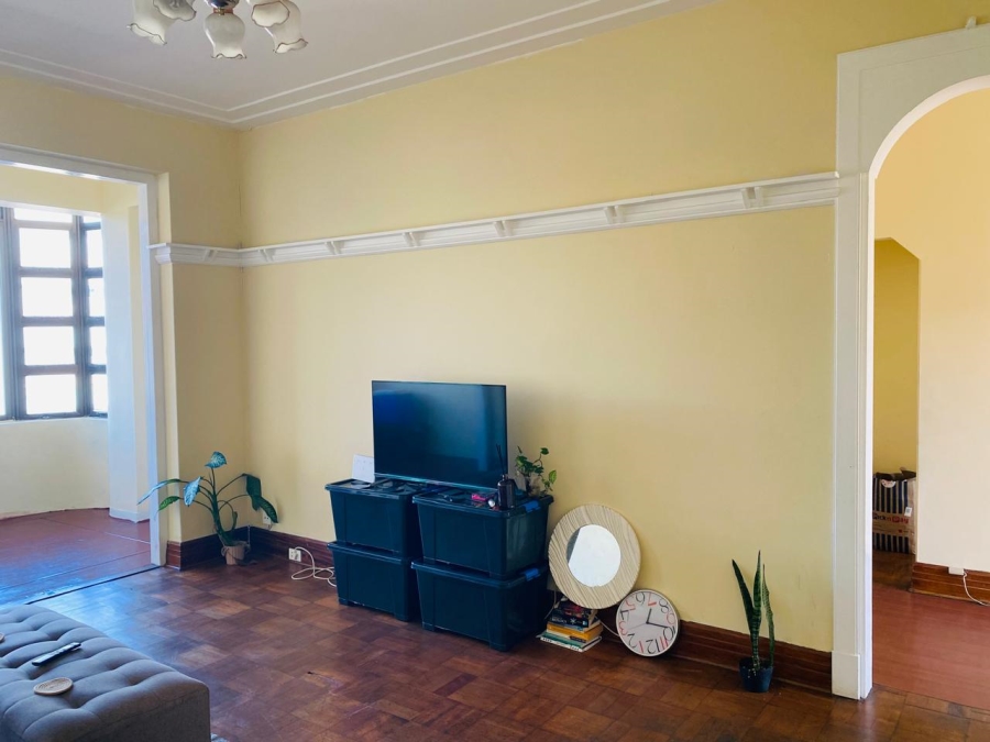 1 Bedroom Property for Sale in Essenwood KwaZulu-Natal